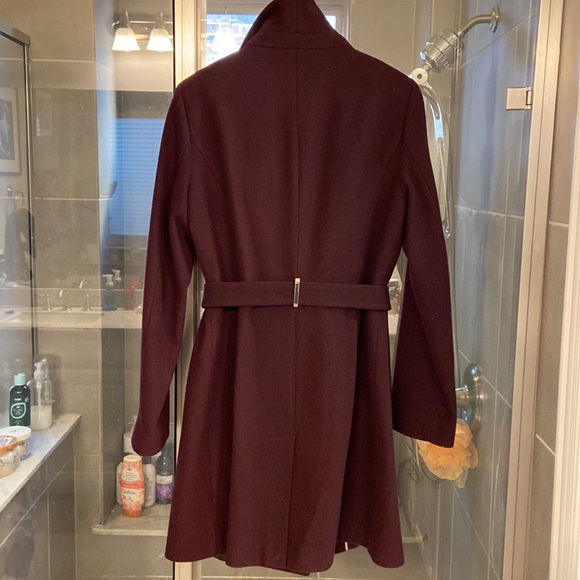 Ivanka Trump Belted Burgundy Wool Coat size 10 - Picture 4 of 5